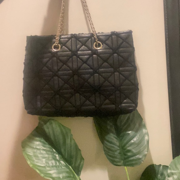 Textured Vintage Tote Bag - Picture 9 of 9